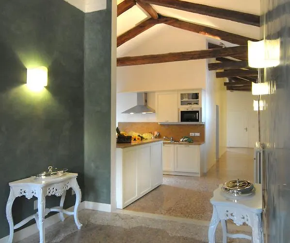Daire Ca' Dell'artista With Terrace *