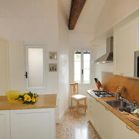 Ca' Dell'artista With Terrace 아파트 *